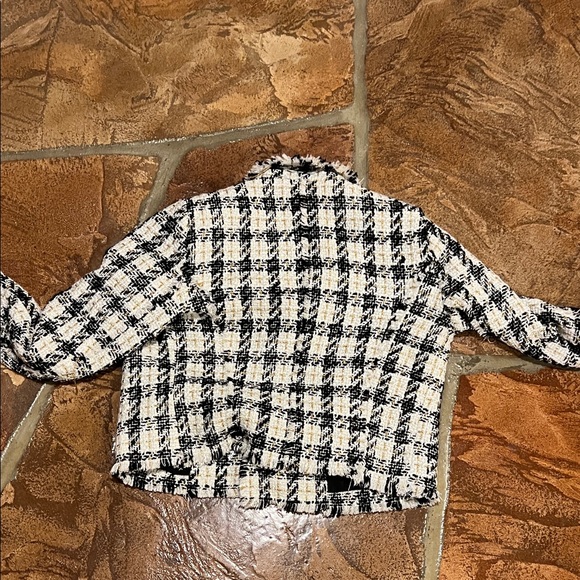 House of Harlow Chic Black and Cream Plaid Women's Jacket - Picture 6 of 6